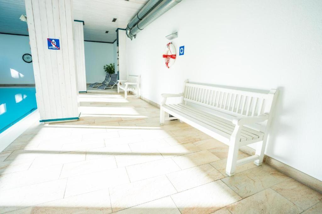 Appartement Doris Mit Hallenbad Und Sauna By Monicare Seefeld in Tirol Exteriör bild